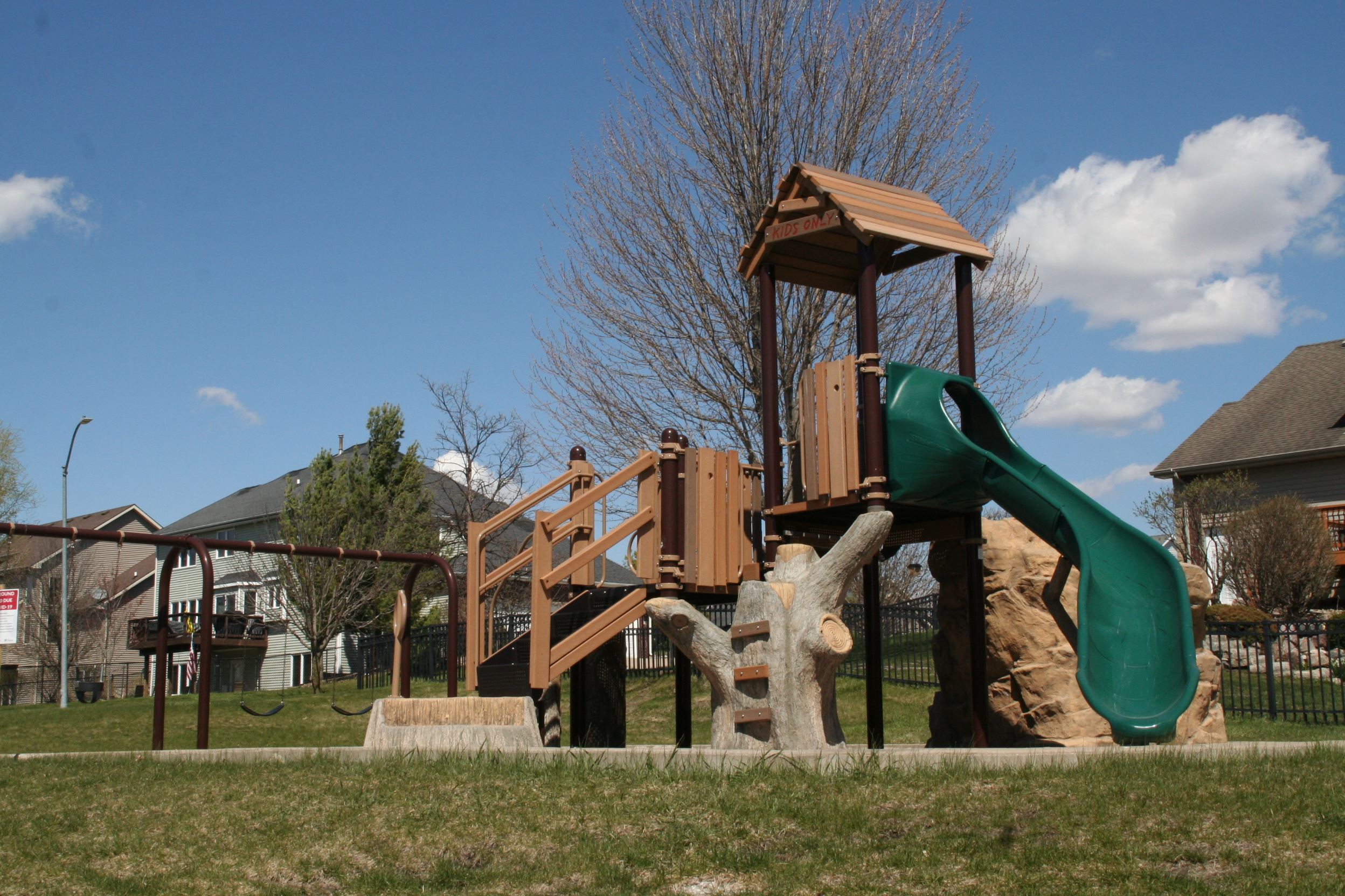 Boulder Brook Park Playground